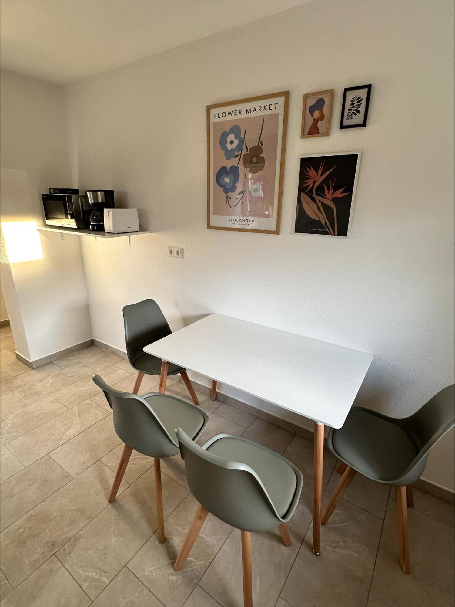 Doppelzimmer 3 - Neu Renoviert ディンケルスビュール エクステリア 写真